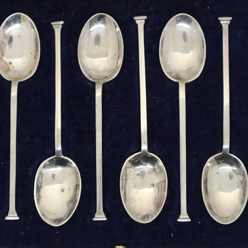 Boxed set of six hallmarked silver teaspoons, Sheffield assay. Not available for in-house P&P