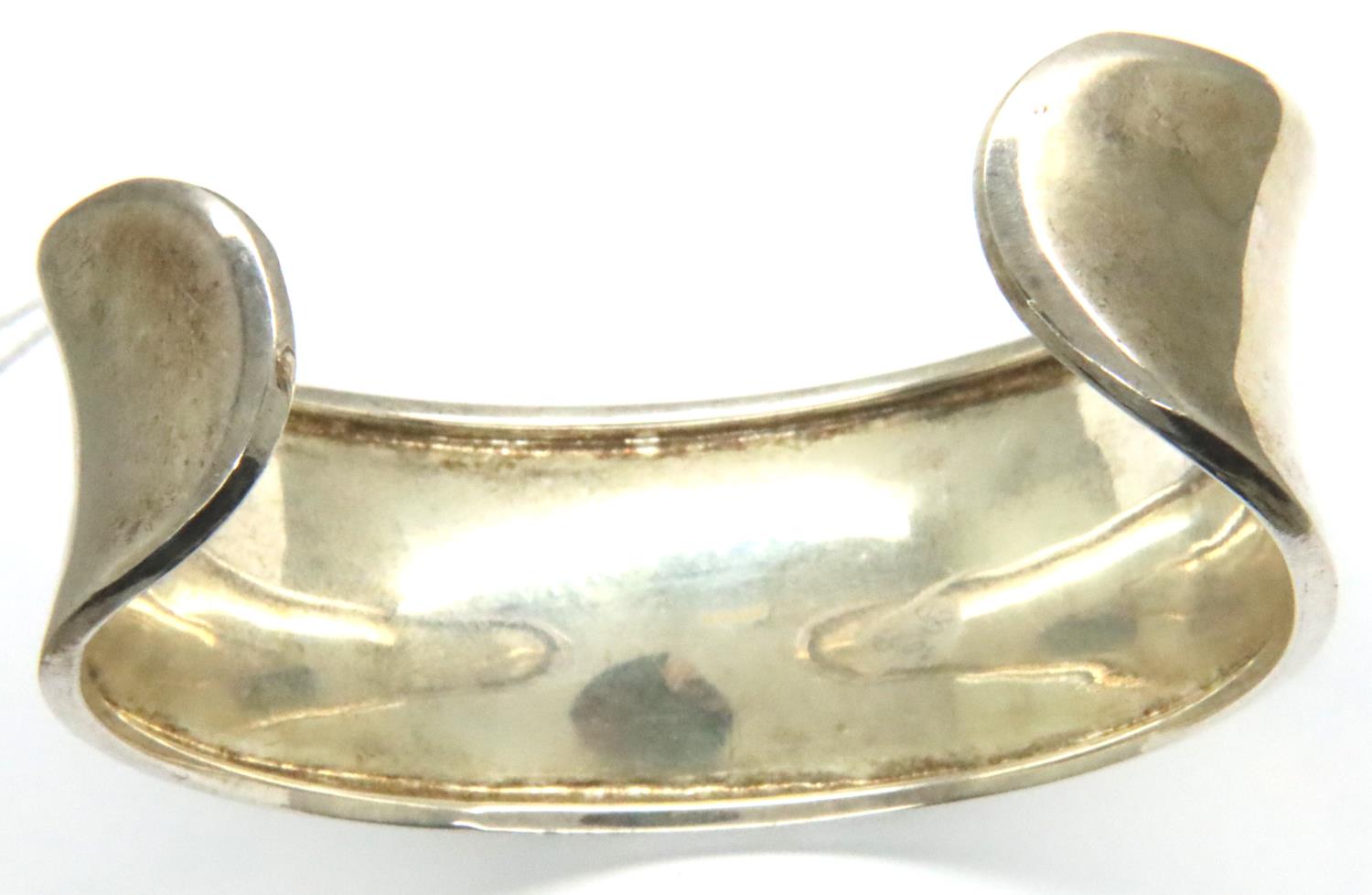 925 silver open bangle, D: 70 mm, 33g. P&P Group 1 (£14+VAT for the first lot and £1+VAT for - Image 2 of 3
