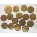 Sixteen Victorian brass Guinea tokens. P&P Group 1 (£14+VAT for the first lot and £1+VAT for