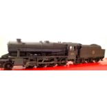 Hornby 8F renumber 48511, Black, Early Crest, light weathering, in very good to excellent condition,