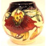 Moorcroft vase in the Anna Lily pattern, H: 10 cm. No cracks, chips or visible restoration. P&P