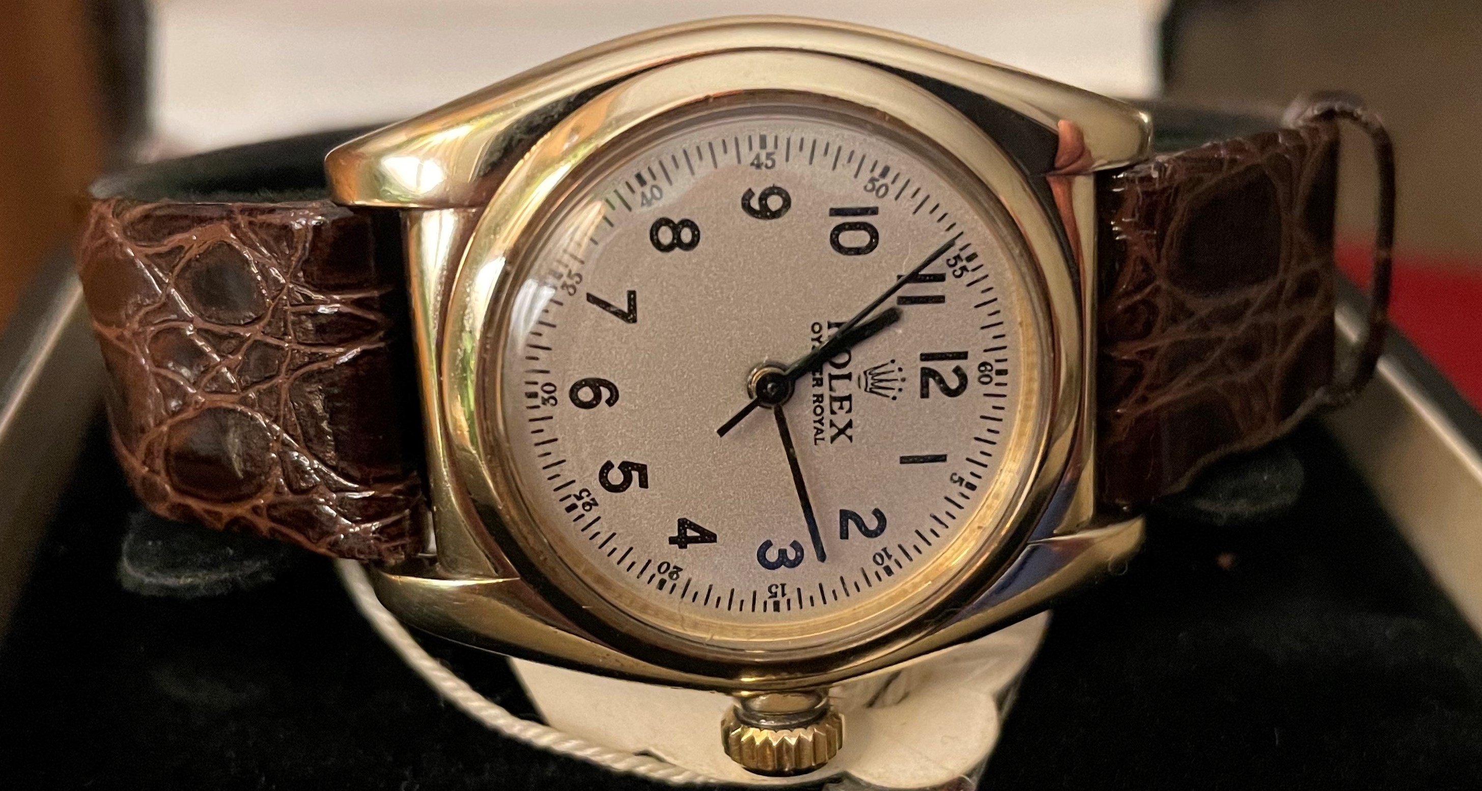 Rolex; gents 9ct gold vintage gentlemans wristwatch. Model Rolex Oyster Royale, Viceroy. Recent - Image 5 of 7