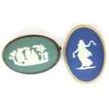 Two Wedgwood brooches, L: 42 mm. P&P Group 1 (£14+VAT for the first lot and £1+VAT for subsequent