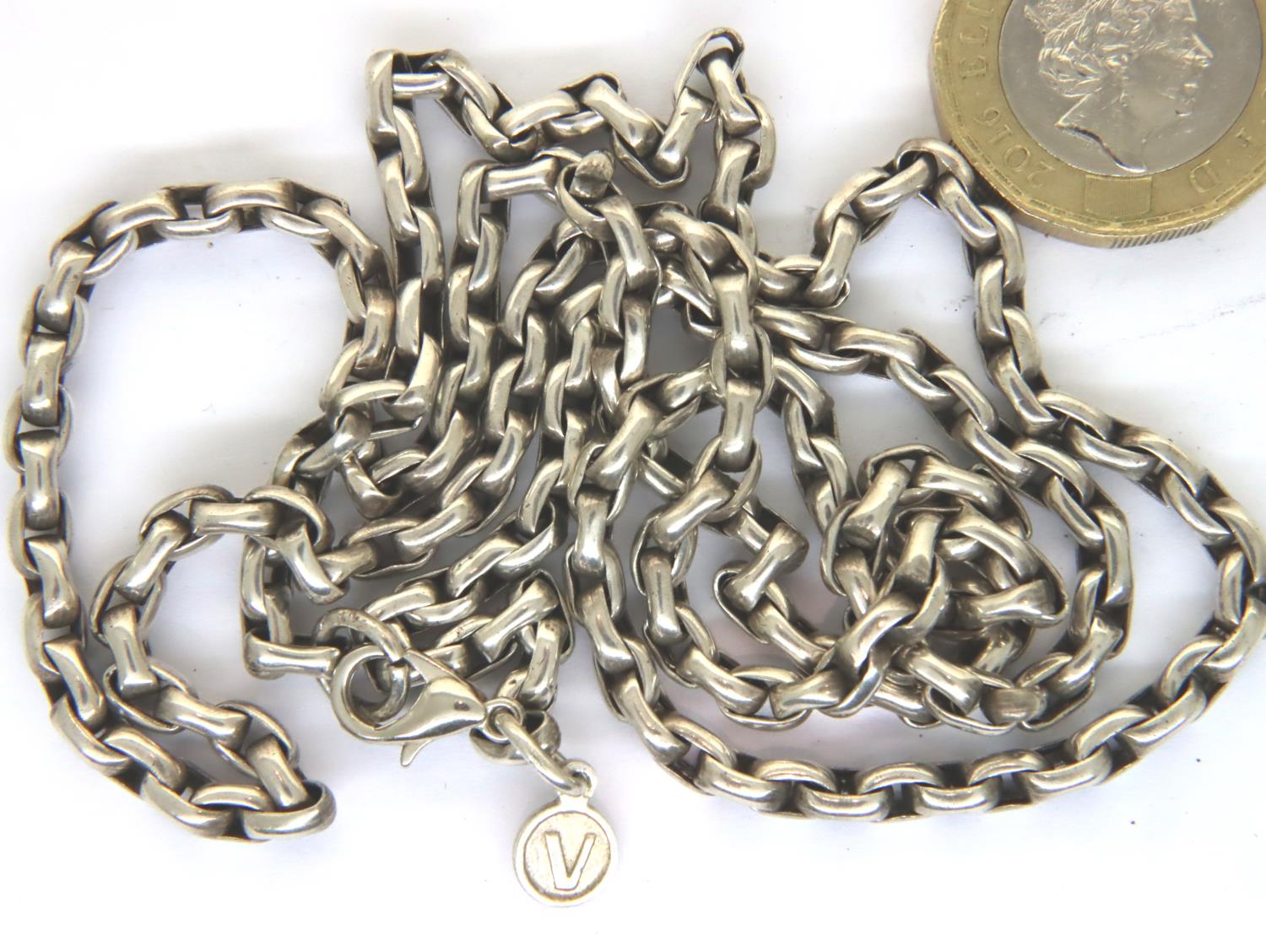 925 silver neck chain, L: 76 cm, 20g. P&P Group 1 (£14+VAT for the first lot and £1+VAT for