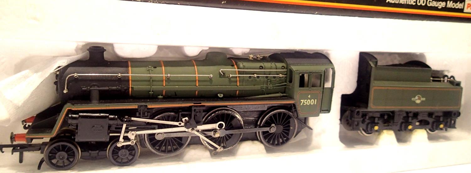 Mainline Class 4, Green, Late Crest, 75001, requires attention to motion work, spares or repair. P&P