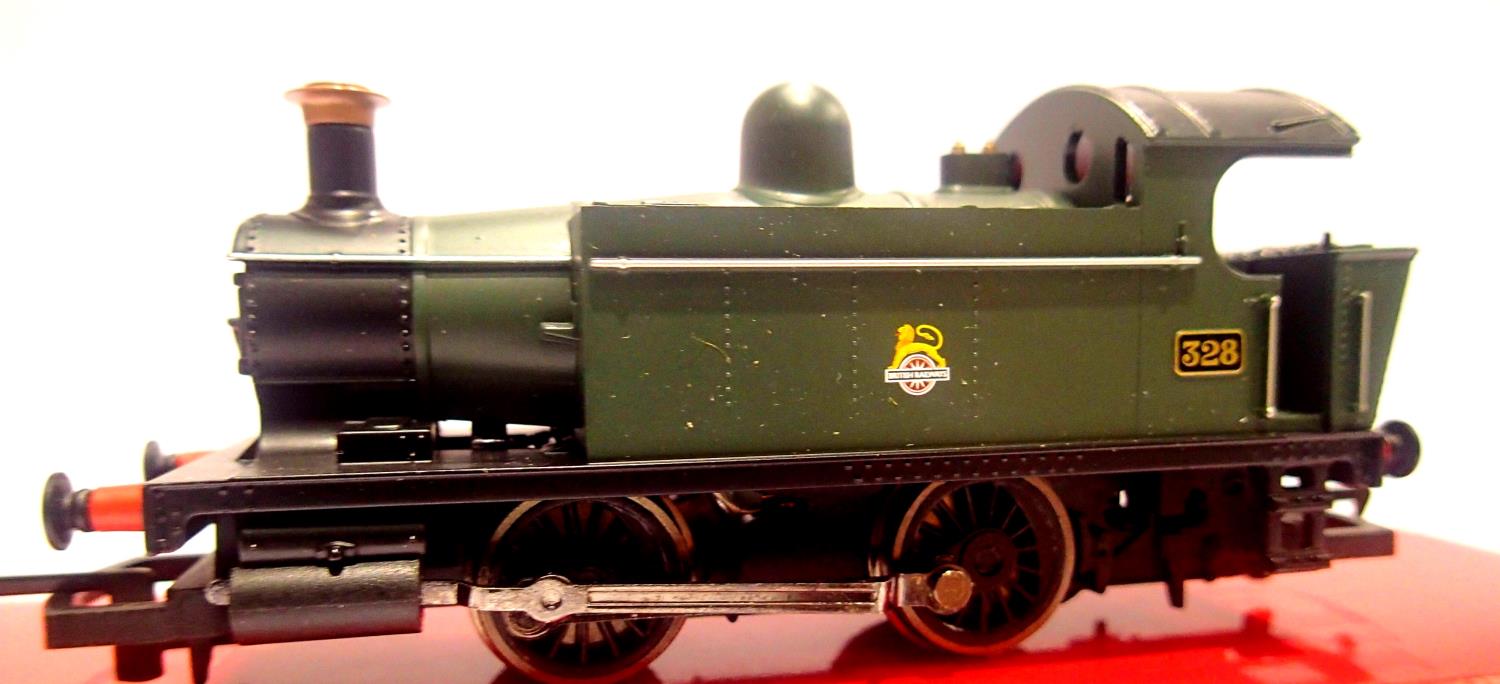 Hornby R2605, Industrial locomotive, no.328, Green. P&P Group 1 (£14+VAT for the first lot and £1+