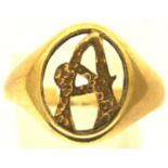 Gents 9ct gold letter A signet ring, size T, 4.4g. P&P Group 1 (£14+VAT for the first lot and £1+VAT