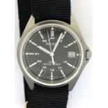 Pulsar; gents 100m water resistant wristwatch with black dial, working at lotting. P&P Group 1 (£