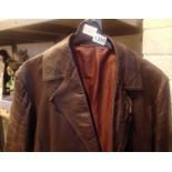 Gents burgundy leather coat, upper chest 44''. P&P Group 1 (£14+VAT for the first lot and £1+VAT for
