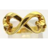 Tiffany 18ct gold Paloma Picasso double heart ring, size R/S, 9.2g. P&P Group 1 (£14+VAT for the