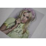 PIXIE LOTT MUSIC 10X8 , MUSIC, AFTAL AND UACC CERTIFIED 10 X 8 PHOTO / SIGNED