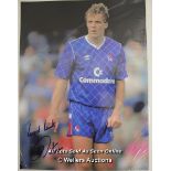 KERRY DIXON, CHELSEA, AFTAL AND UACC CERTIFIED 16 X 12 PHOTO / SIGNED