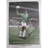 GORDON BANKS, ENGLAND, AFTAL AND UACC CERTIFIED 16 X 12 PHOTO / SIGNED