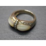 *VINTAGE MOTHER OF PEARL AND CZ STERLING SILVER RING, GOLD OVER, SIZE N 1/2 US 7 [LQD188]