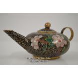 *AN EXCEPTIONALLY PRETTY CLOISONNÉ TEAPOT AND STAND. PROBABLY LATE 19THC. / 8CM HIGH [LQD197]