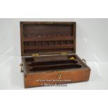 *VICTORIAN MAHOGANY GAMES BOX WITH DICE / 41.5 X 23.5 X 13CM [LQD197]