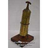 *VINTAGE BRASS FIRE EXTINGUISHER ON STAND [LQD197]