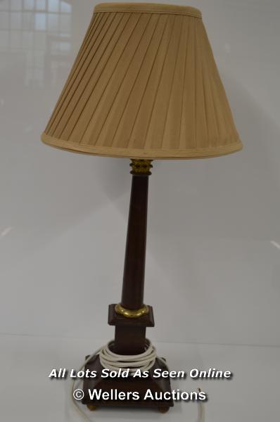 *MAHOGANY GILT BRONZE CORINTHIAN COLUMN NEO CLASSICAL TABLE LAMP & SHADE / 48.5CM HIGH (EXCLUDING - Bild 3 aus 3