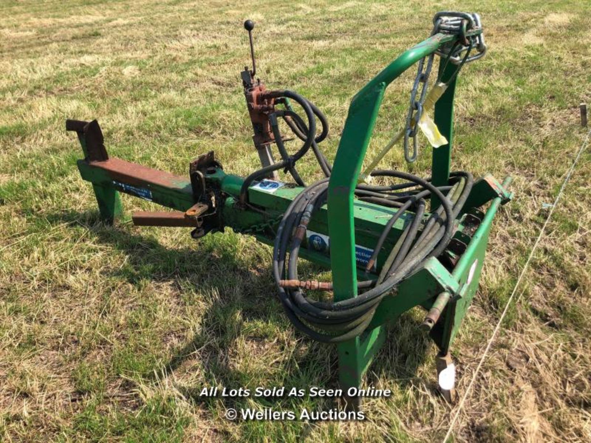 HYDRAULIC TRACTOR MOUNTED LOG SPLITTER - Image 3 of 4