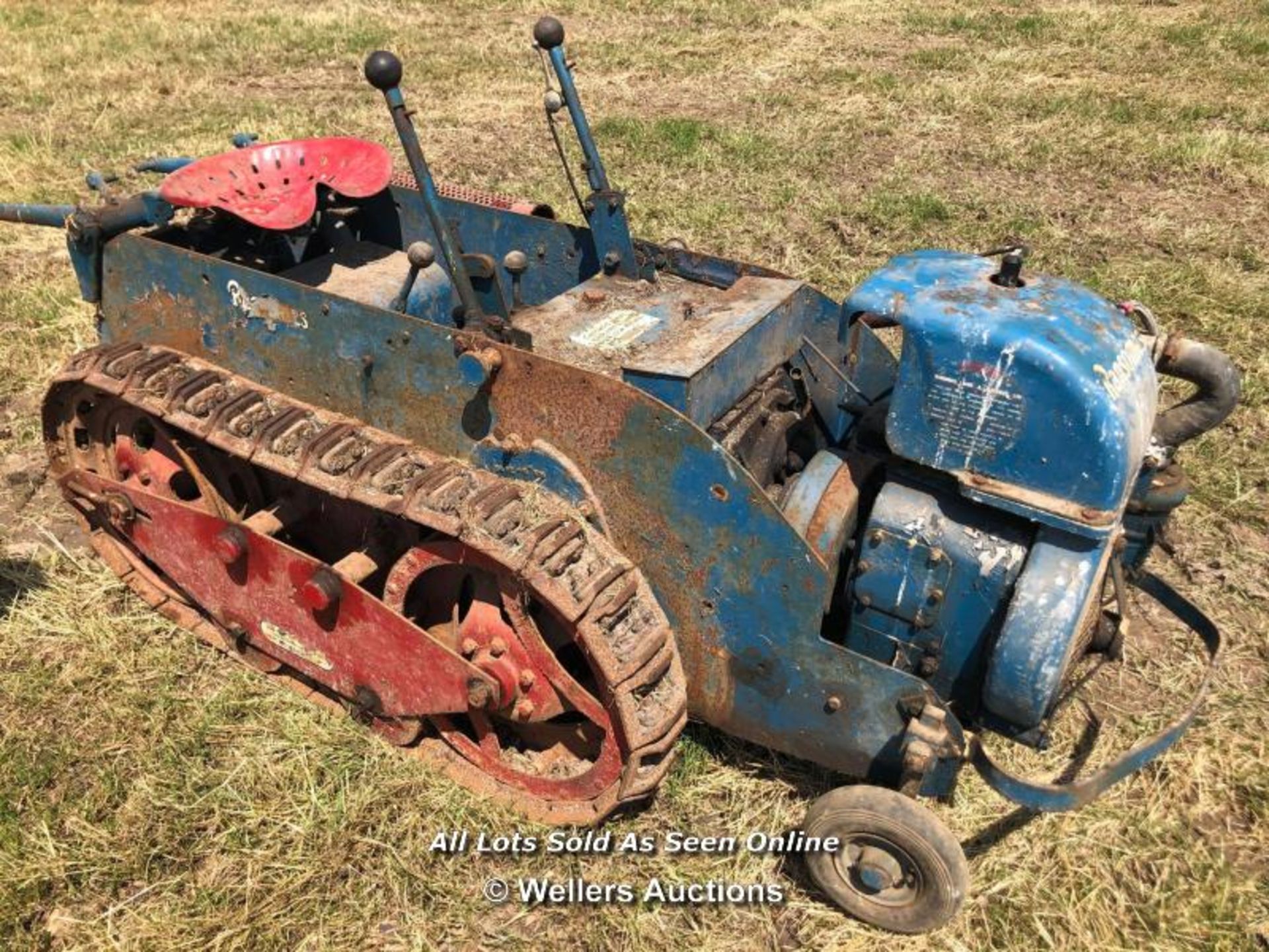 VINTAGE RANSOMES GARDEN CRAWLER