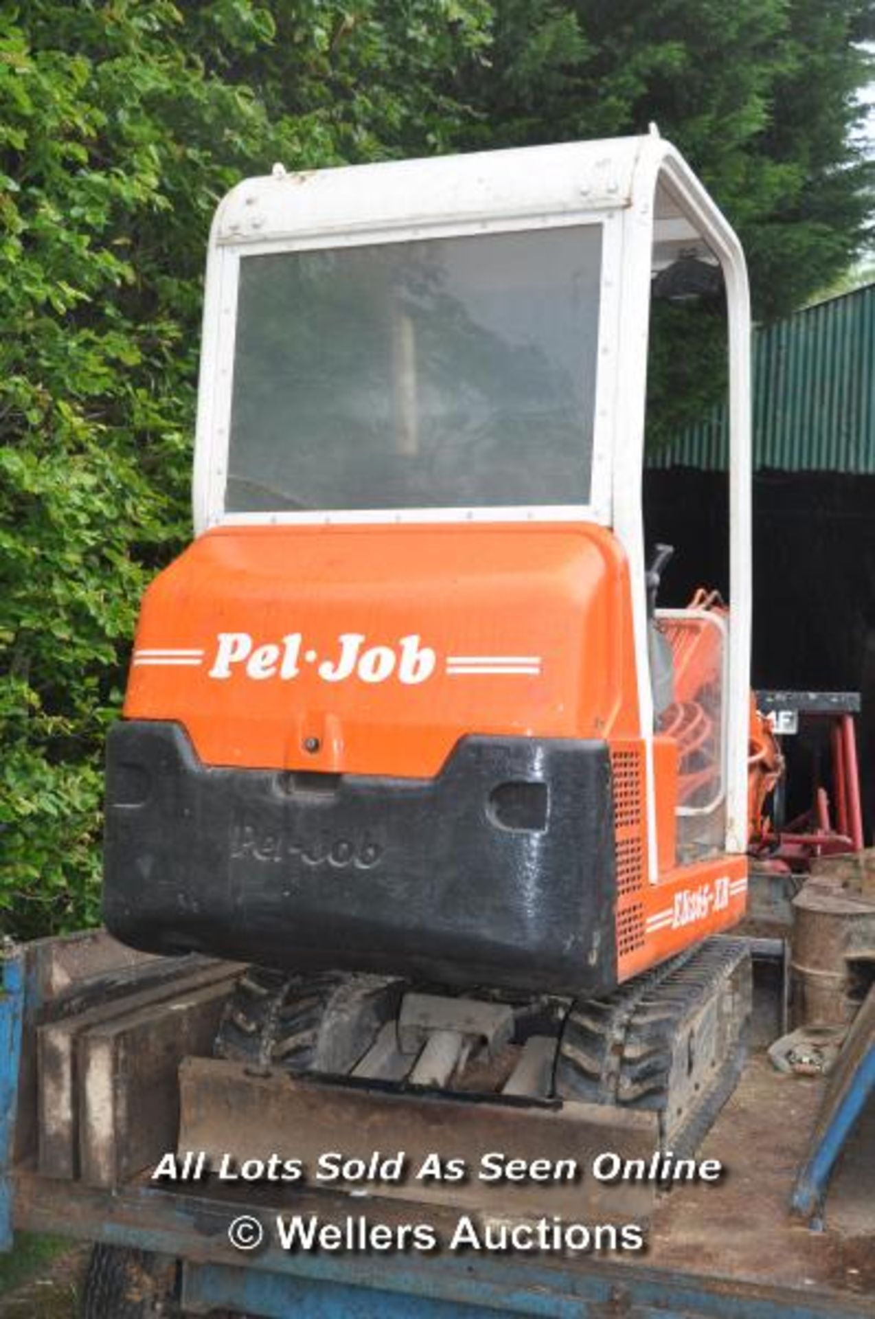 PEL-JOB EB265-XR MINI EXCAVATOR - Image 5 of 14