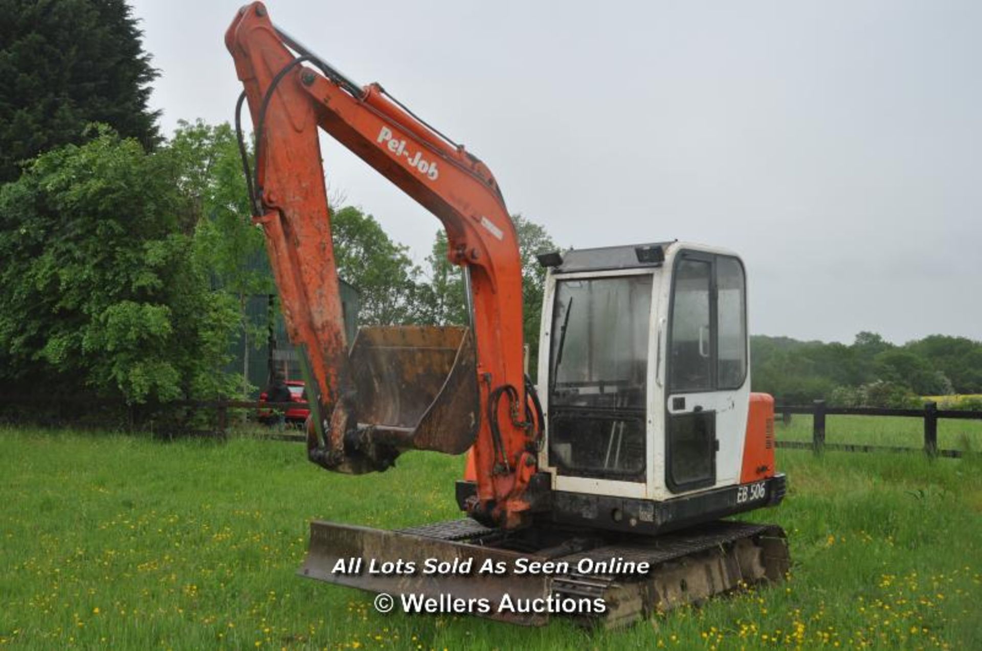 PEL-JOB EB265-XR MINI EXCAVATOR - Image 2 of 14