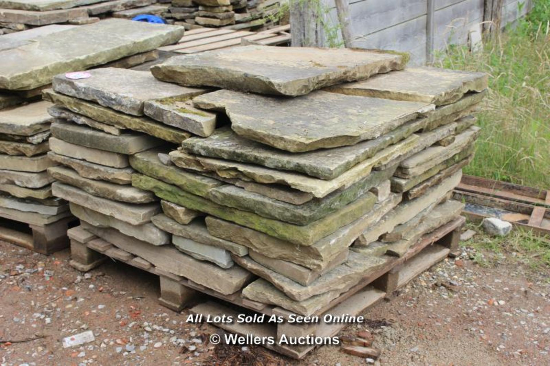 *PALLET OF YORKSTONE SLABS, APPROX 10 SQ MTRS