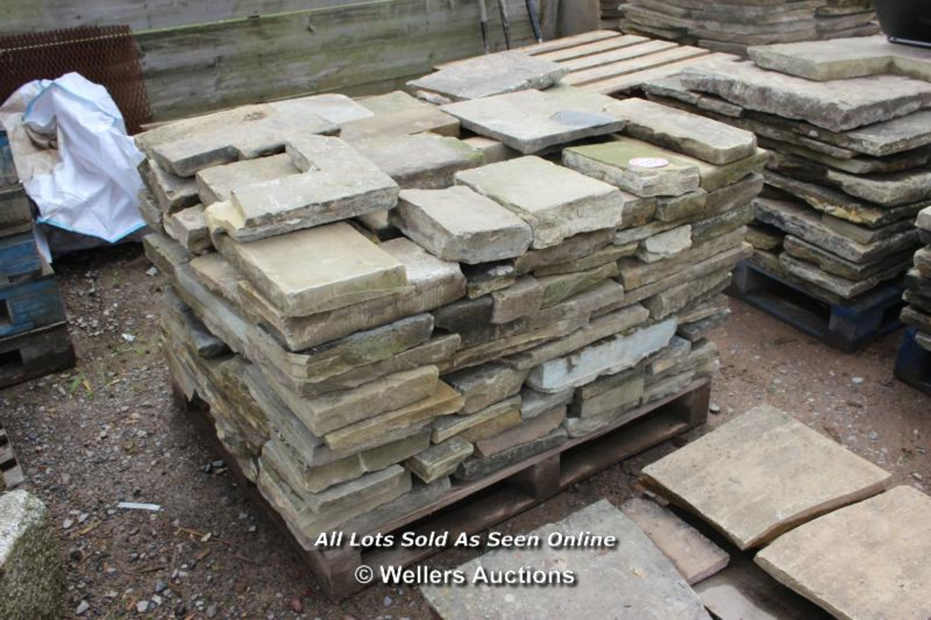 *PALLET OF SMALL YORKSTONE SLABS, APPROX 13 SQ MTRS