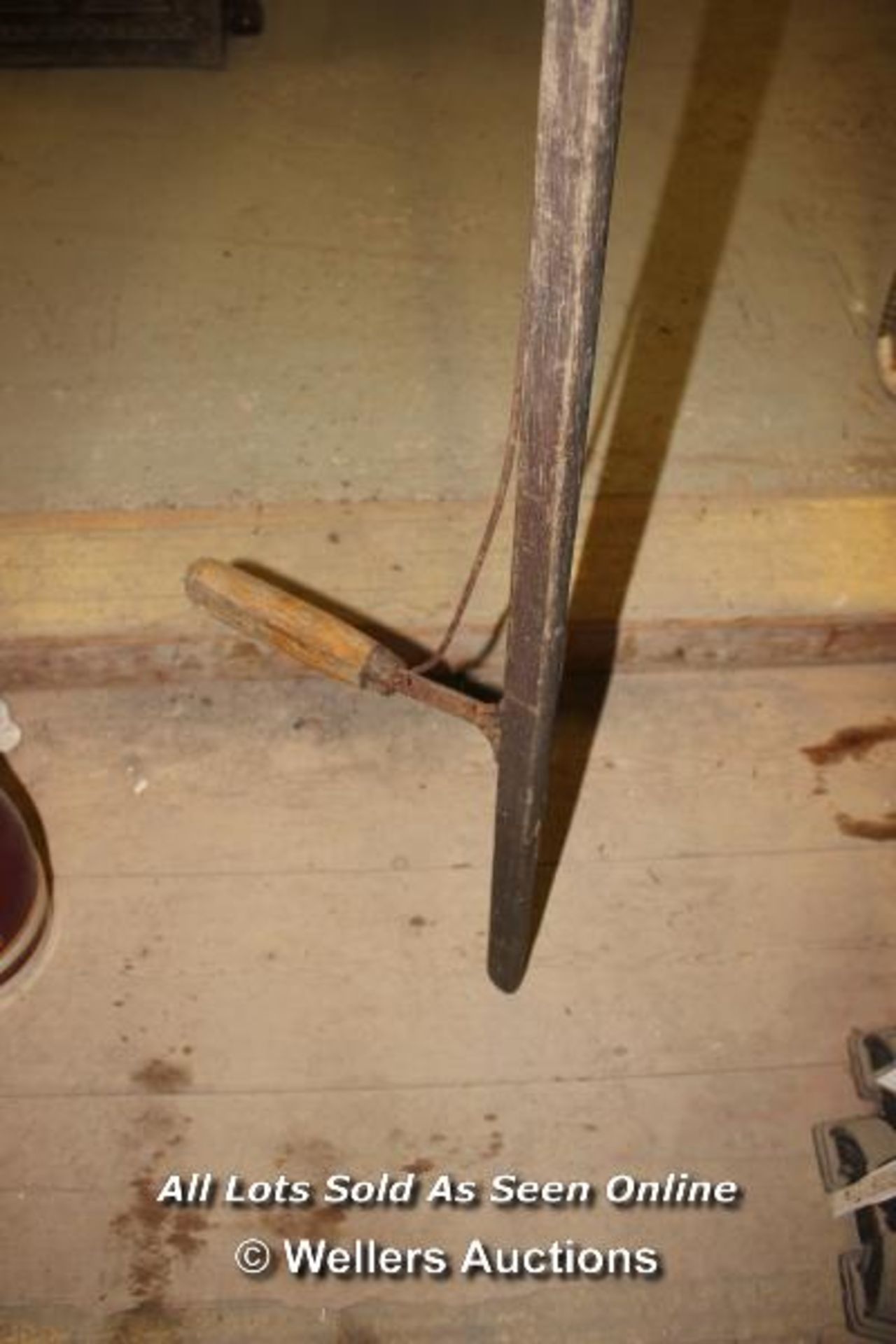 *VINTAGE LONG ARM PRUNERS - Image 2 of 3