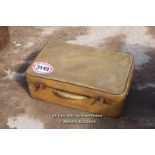 *VINTAGE SUITCASE