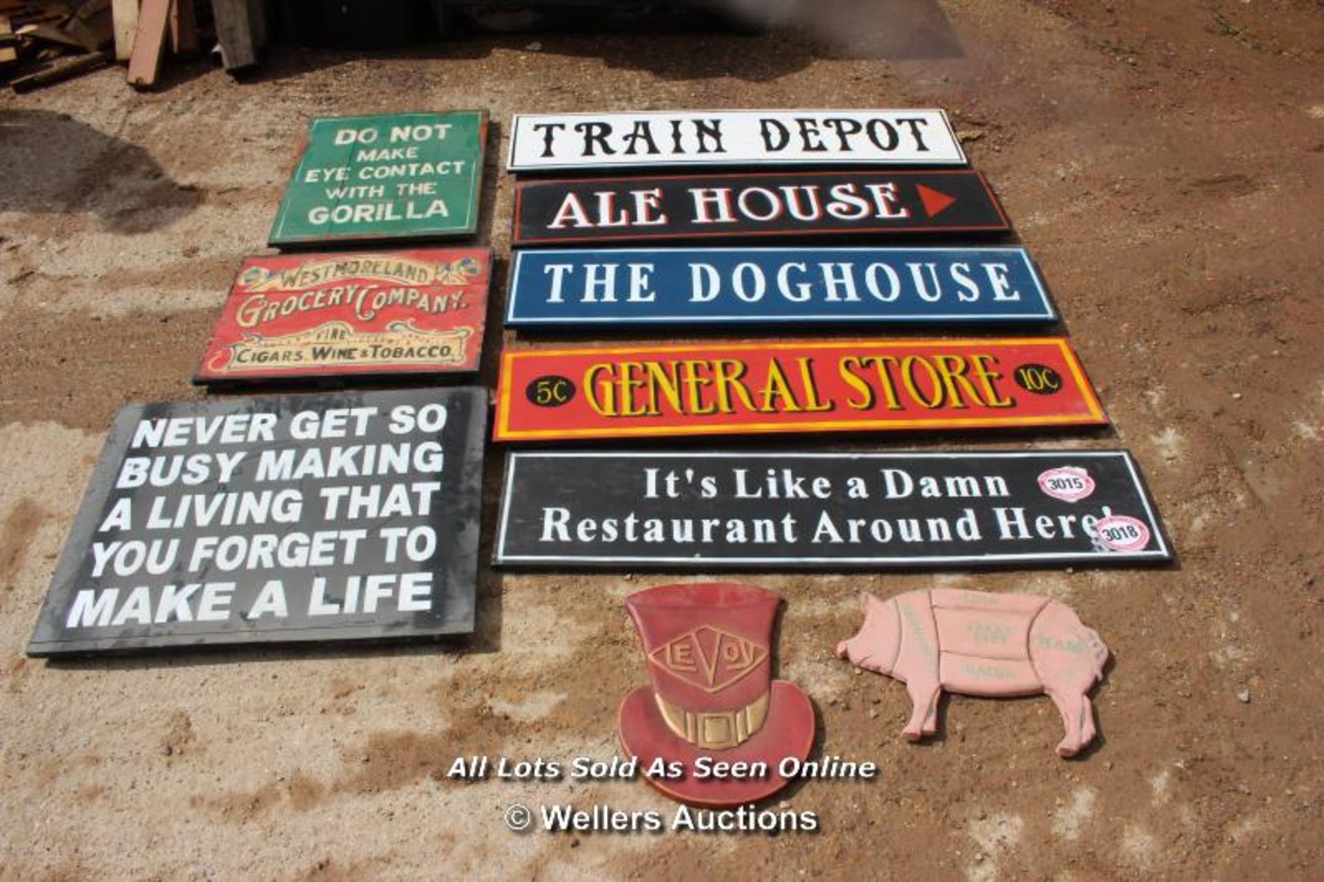 *TEN VARIOUS WOODEN SIGNS INCLUDING 'DO NOT MAKE EYE CONTACT WITH THE GORILLA'