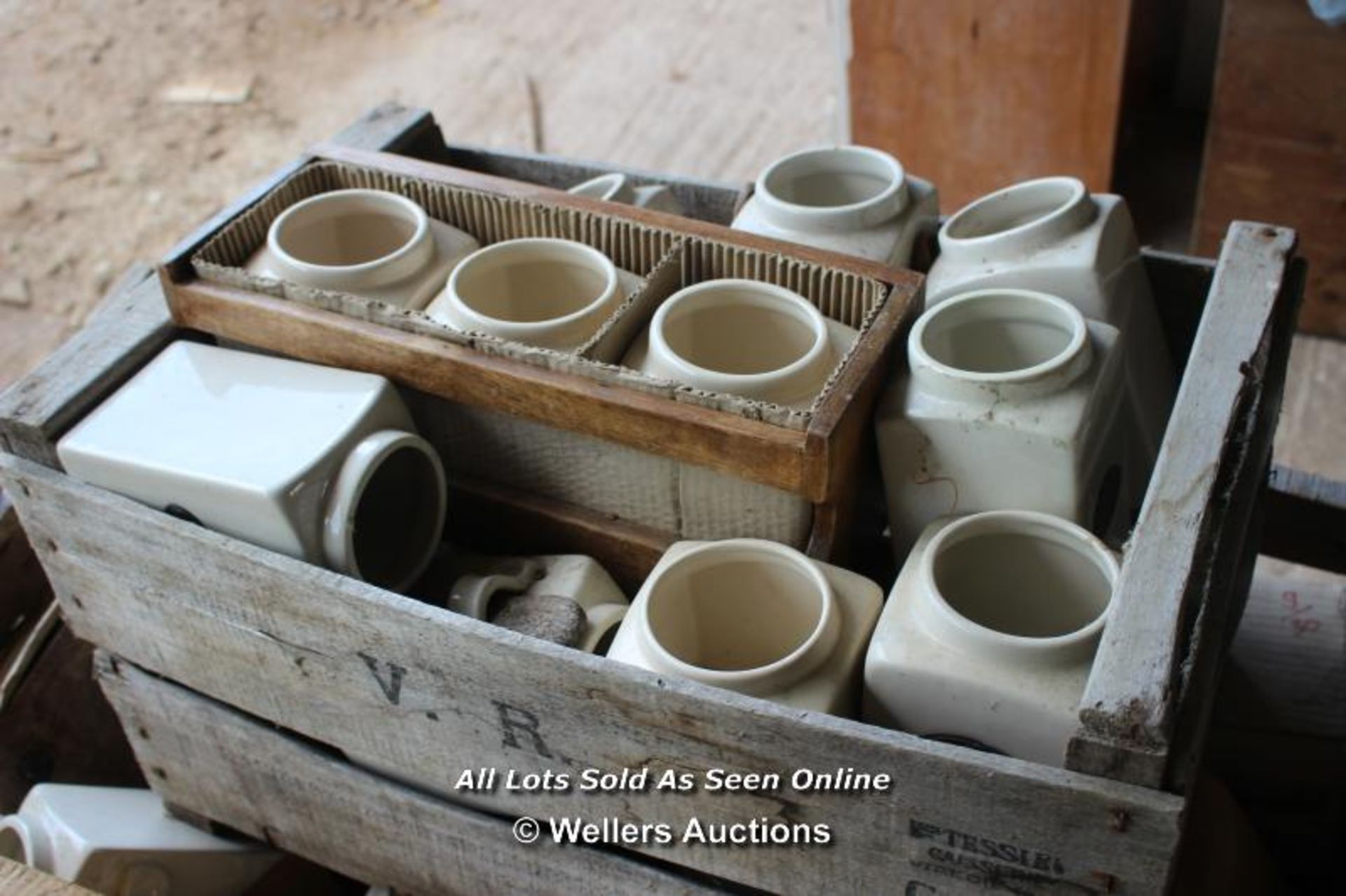 *CRATE CONTAINING VARIOUS COFFEE, TEA AND SUGAR CANISTERS, SOME ARE WOODEN AND SOME ARE PORCELAIN - Image 2 of 3