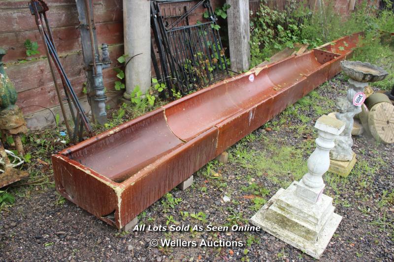 *TEN PIECE SECTIONAL TROUGH, TOTAL LENGTH 950CM - Image 4 of 4