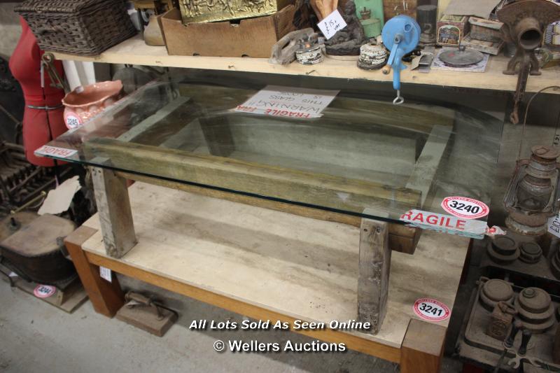 *GLASS TOPPED COFFEE TABLE, 140CM X 82CM X 39.5CM - Image 2 of 2