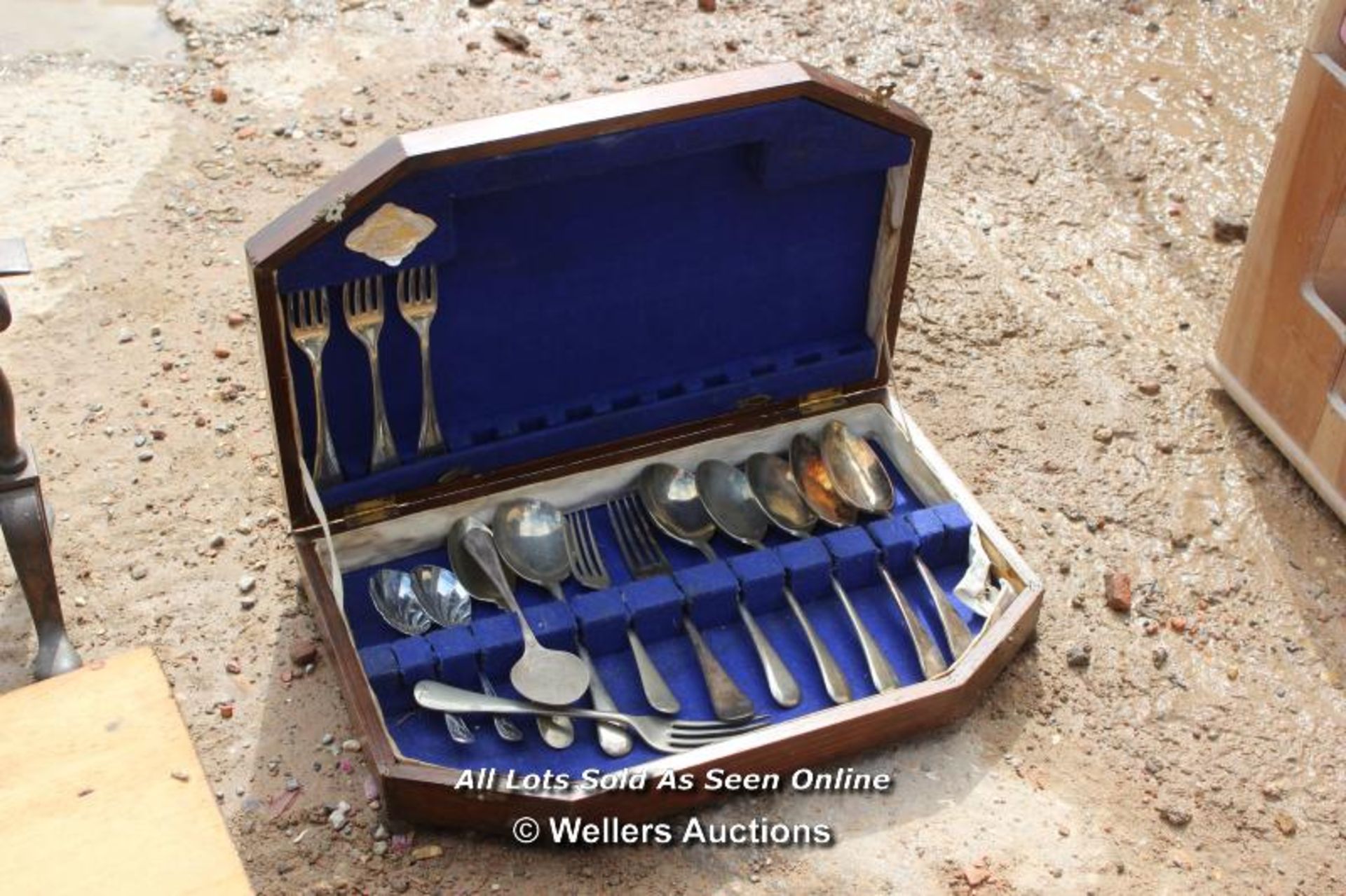 *WOODEN CASE WITH CUTLERY CONTENTS