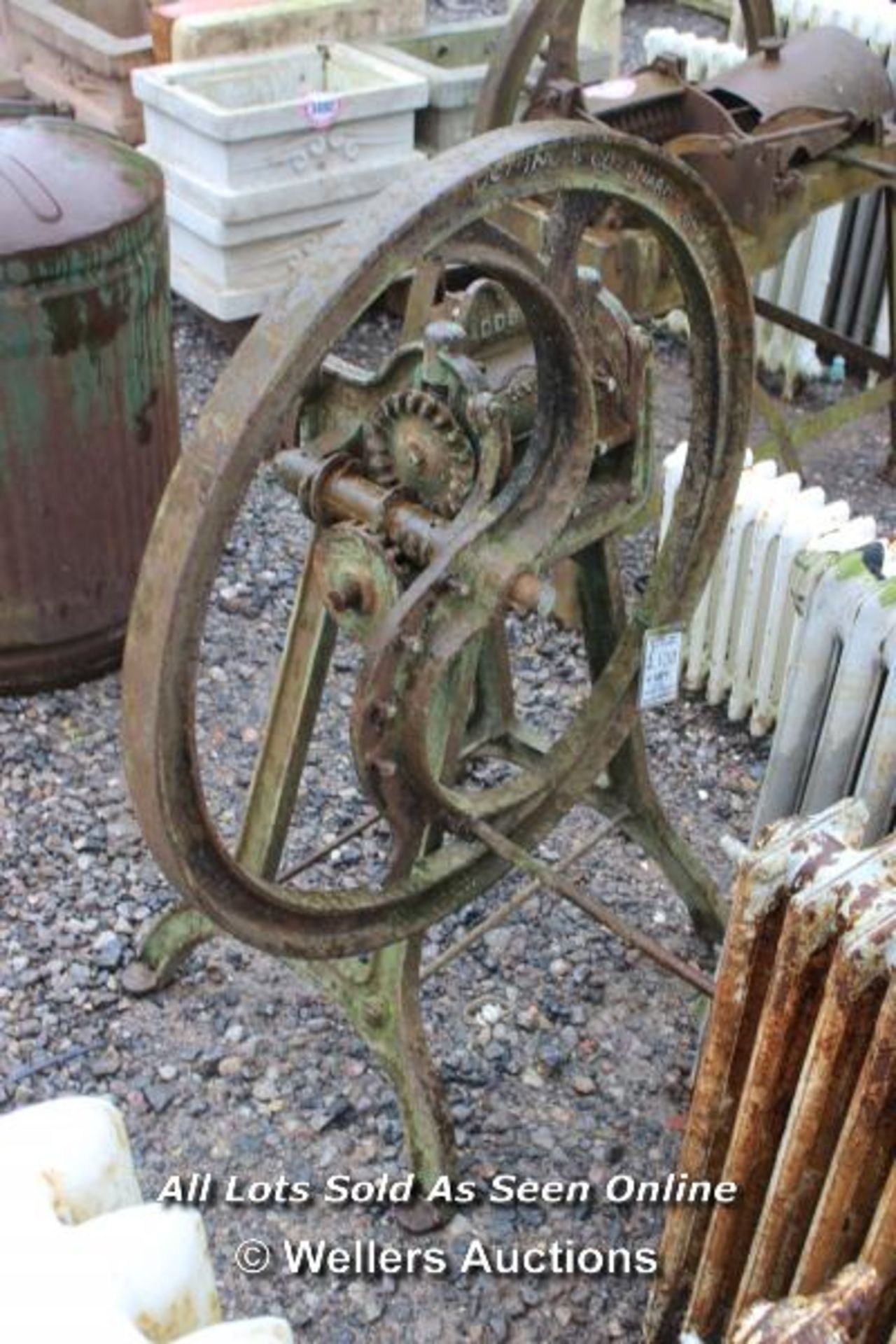 *HAYBRIDGE WALDON VINTAGE FARM EQUIPMENT - Image 4 of 4