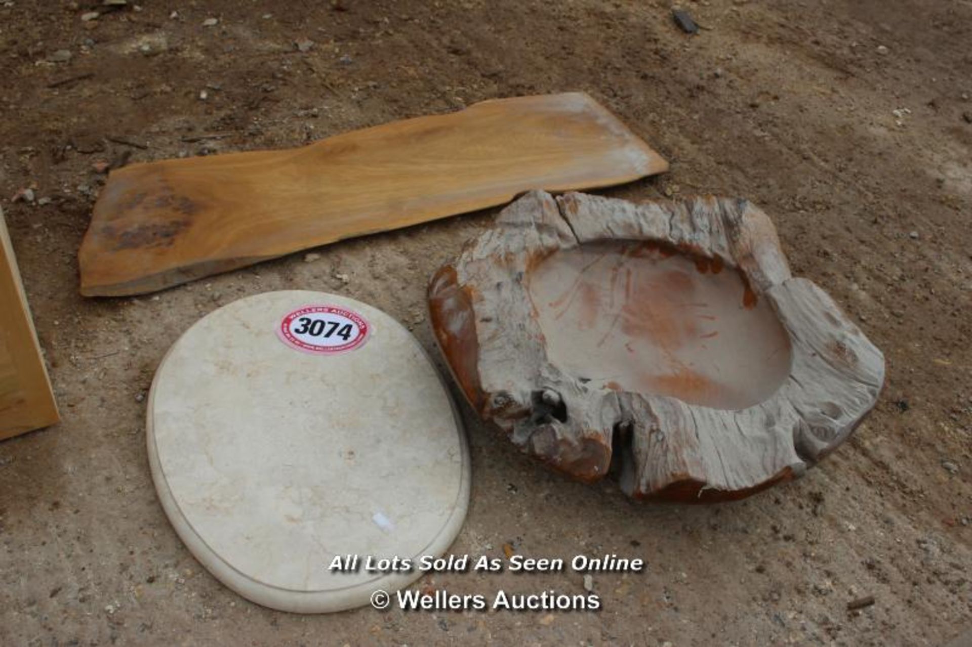 *THREE ASSORTED ITEMS INCLUDING A LARGE WOODEN DISH