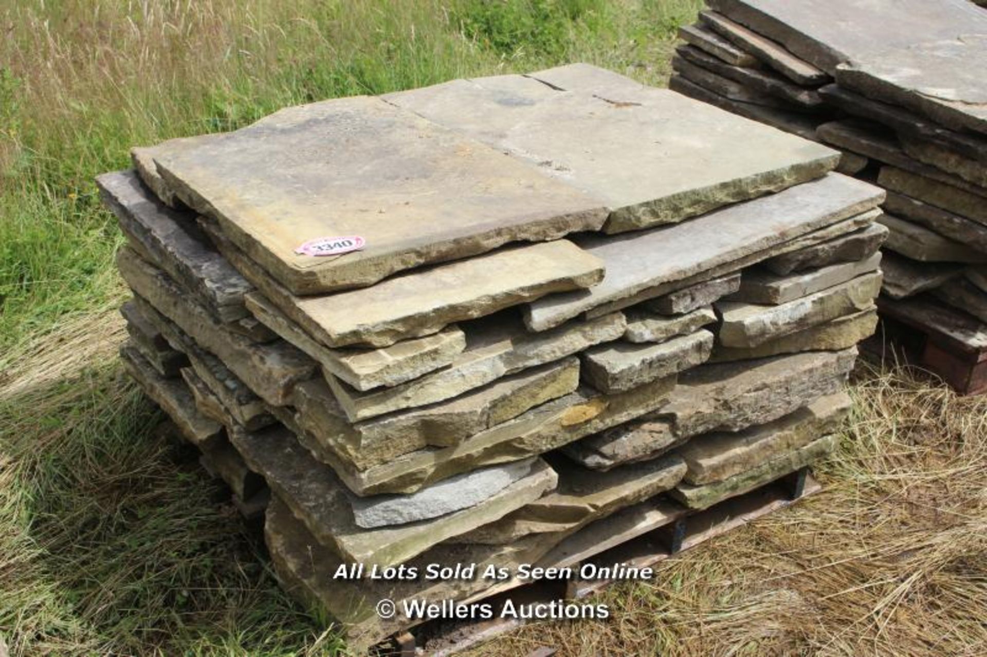 *PALLET OF YORKSTONE SLABS, APPROX 10 SQ MTRS