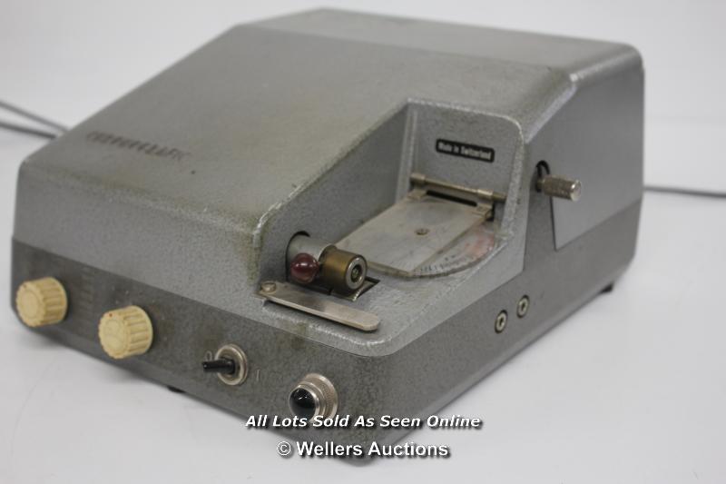 VINTAGE GREINER CHRONOGRAPHIC ELECTRONIC WATCH TIMING MACHINE WITH ACCESSORIES, REPORTED AS - Image 2 of 7