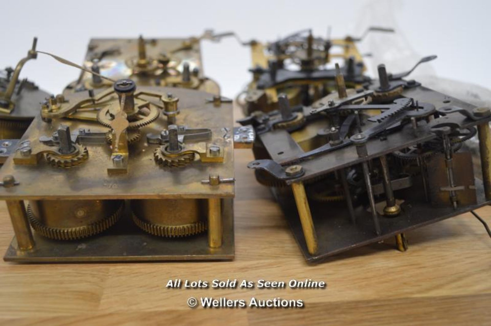 6X VARIOUS MECHANICAL MOVEMENTS,BRASS,RESTORATION AND REPAIR. - Image 3 of 3