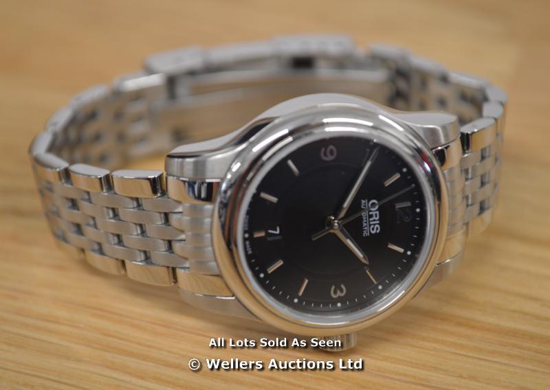 *LADIES ORIS CLASSIC, STAINLESS STEEL BRUSHED AND POLISHED CASE AND BRACELET, BLACK BATTON ARABIC