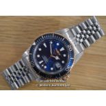 *GENTS INVICTA PRO DIVER WATCH, AUTOMATIC MOVEMENT,BRUSHED AND POLISHED STEEL CASE AND BRACELET,BLUE