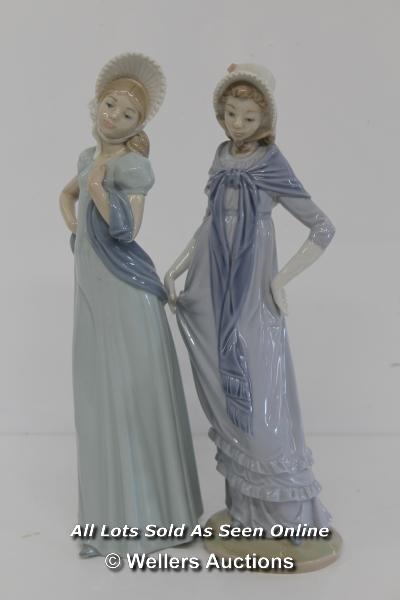 TWO LLADRO NAO FIGURINES, TALLEST 32CM HIGH