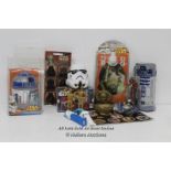 ASSORTED STAR WARS MERCHANDISE INCLUDING EPISODE 1 JELLY SWEETS, VERTUAL REALITY VIEWER (SEALED),