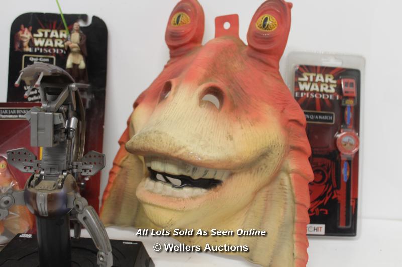 STAR WARS - EPISODE 1 ASSORTED MERCHANDISE INCLUDING JAR JAR BINKS MASK AND TOOTHBRUSH, DARTH MAUL - Image 4 of 4