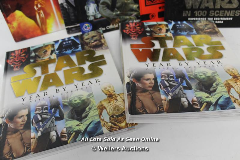 7X ASSORTED STAR WARS ANNUALS AND BOOKS INCLUDING STAR WARS YEAR BY YEAR AND THE PHANTOM MENACE - Image 2 of 4