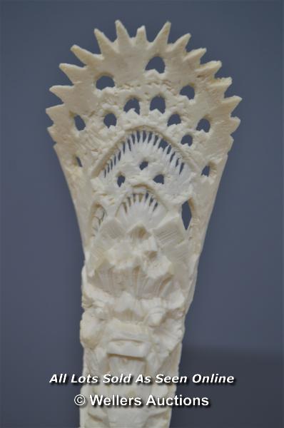 *VINTAGE TOTEM SCULPTURE MID CENTURYÊRVED BONE / 24CM HIGH [LQD215] - Image 4 of 4