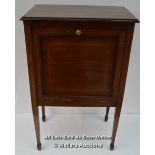 *MAHOGANY RECORD CABINET [6490] / 53 X 33 X 85CM [LQD215]