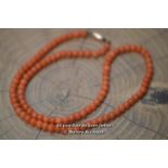 *NATURAL CORAL BEADS WITH GOLD CLASP [LQD215]