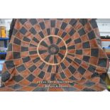 *TAXIDERMY AFRICAN TRIBAL ANIMAL SKIN HIDE ROUND PATCHWORK RUG / APPROX 206CM WIDE [LQD215]